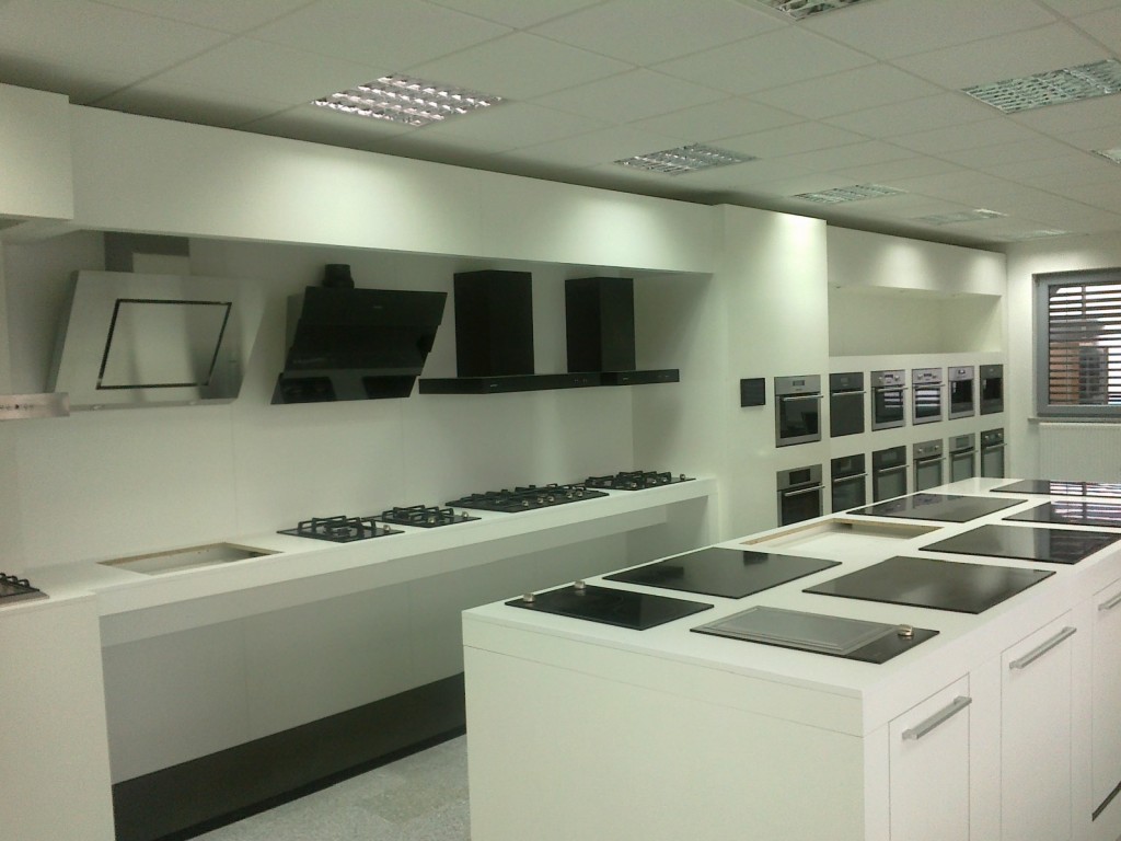 SALON GORENJE(NOVAK TRZIN)
